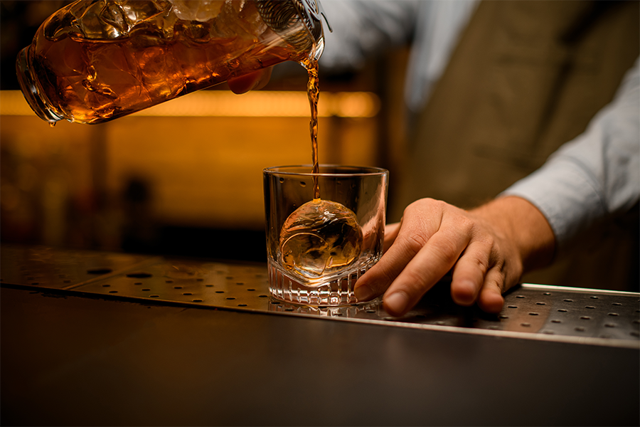 Easy Cocktail Recipes with Spherical Ice For Fun Party Hosting